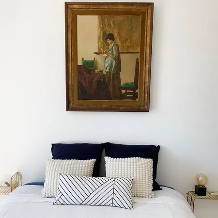 Huguette Gite, Cozy And Bright *
